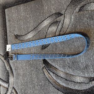⭐️ 5/ $25  Denim belt brand new Size Small/ Medium from Ardene